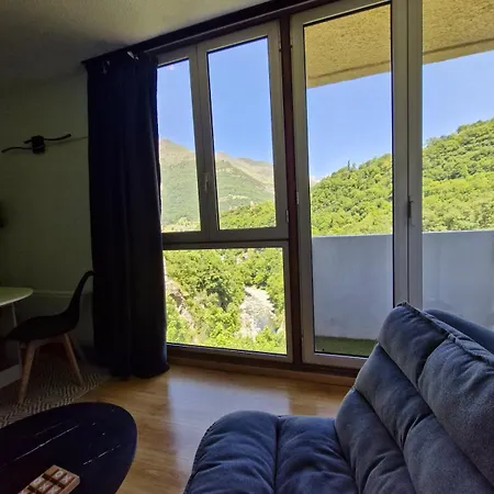Apartment Avec Balcon Proche Et Thermes Luz-Saint-Sauveur